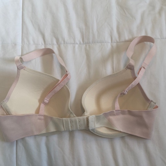 DKNY light push up bra size 32C - Picture 2 of 3
